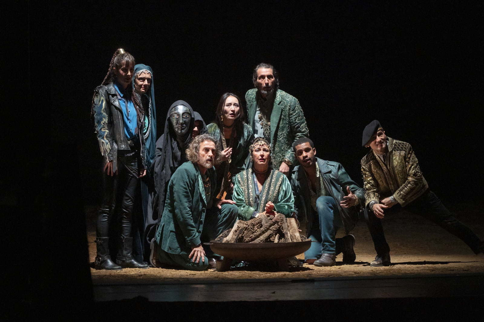 Foto spettacolo Iliade di Roberto Pintus